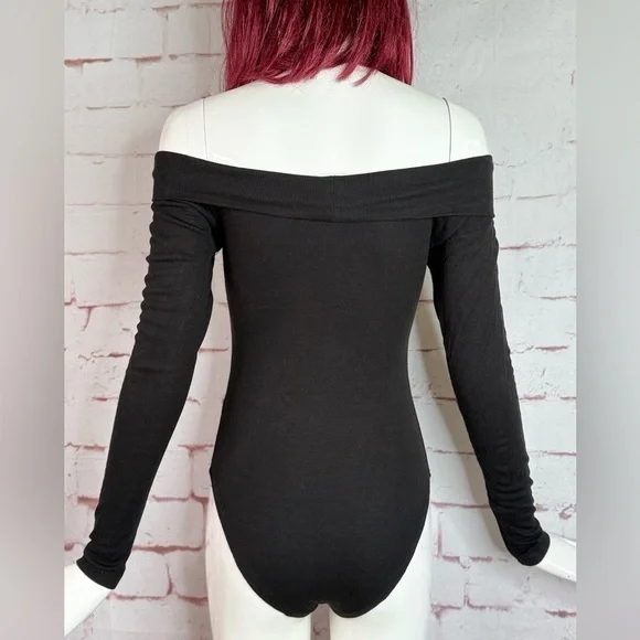 MATERIAL GIRL Bodysuit Black Off Shoulder Portrait Neckline Ribbed Stretch M NWT - Picture 8 of 16